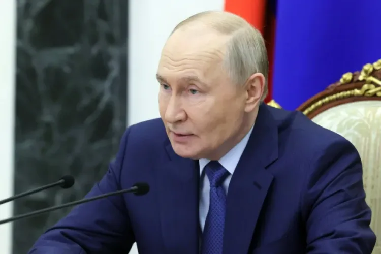 Putin viaja a china días después de trump