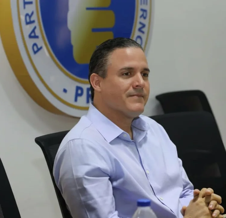 Jean luis rodríguez resalta estabilidad de rd ante crisis internacionales