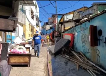 Incendio afecta al menos 12 viviendas en comunidad de salsipuedes en moca