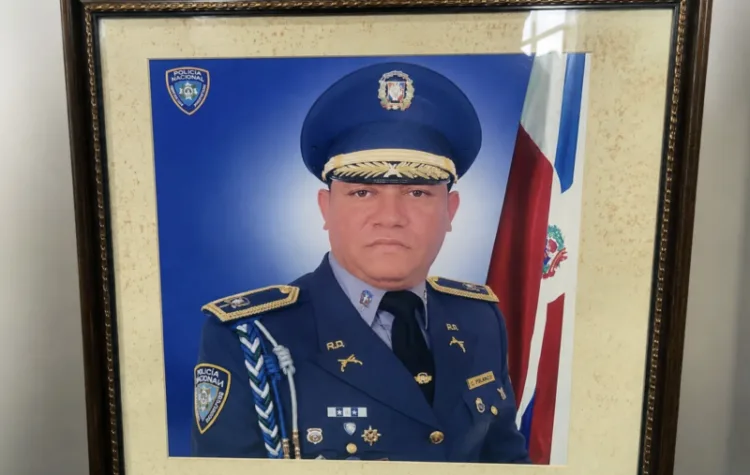 Cuatro policías enviados ante la justicia por la muerte de un coronel retirado