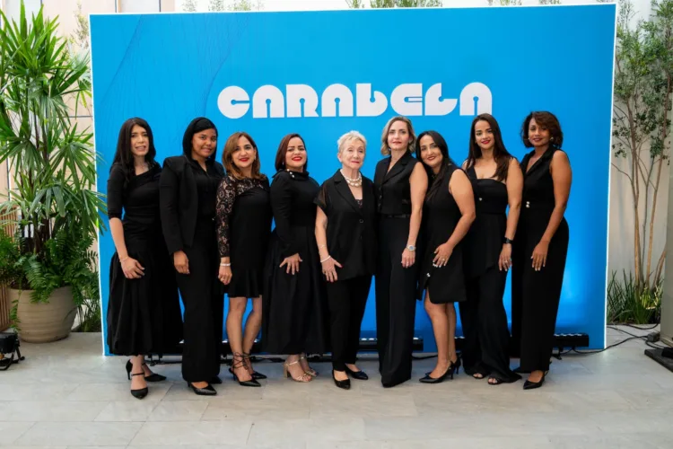 Carabela tienda abre moderno showroom en santiago enfocado en diseño, exclusividad e innovación