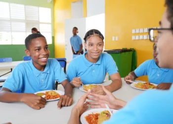 Familias dominicanas ahorran más de rd$82,000 millones al año gracias al pae del inabie