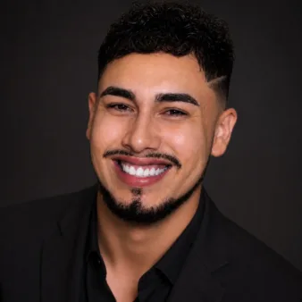 Cristian patíno se prepara para el fashion week new york 2026 junto a the model experience