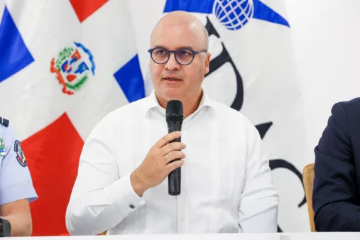 Igor rodríguez durán, director general del instituto dominicano de aviación civil (idac)