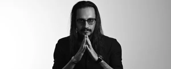 Julian baixo y el arte de construir experiencias sonoras inmersivas