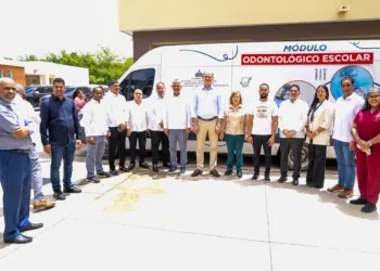 Más de 650 estudiantes de la vega recibieron atenciones de salud durante jornada del inabie