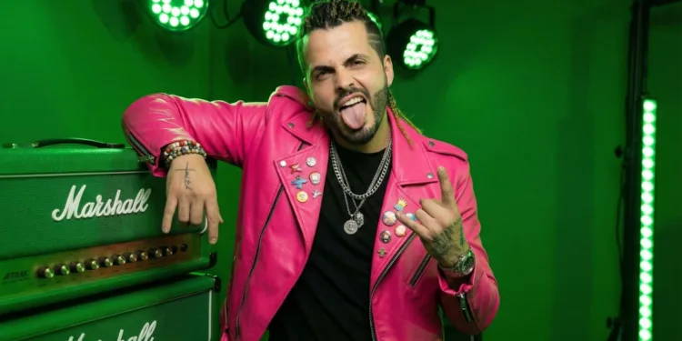 Oskar lares celebra su primer millón de reproducciones en youtube con “¡boom! ”