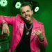 Oskar lares celebra su primer millón de reproducciones en youtube con “¡boom! ”