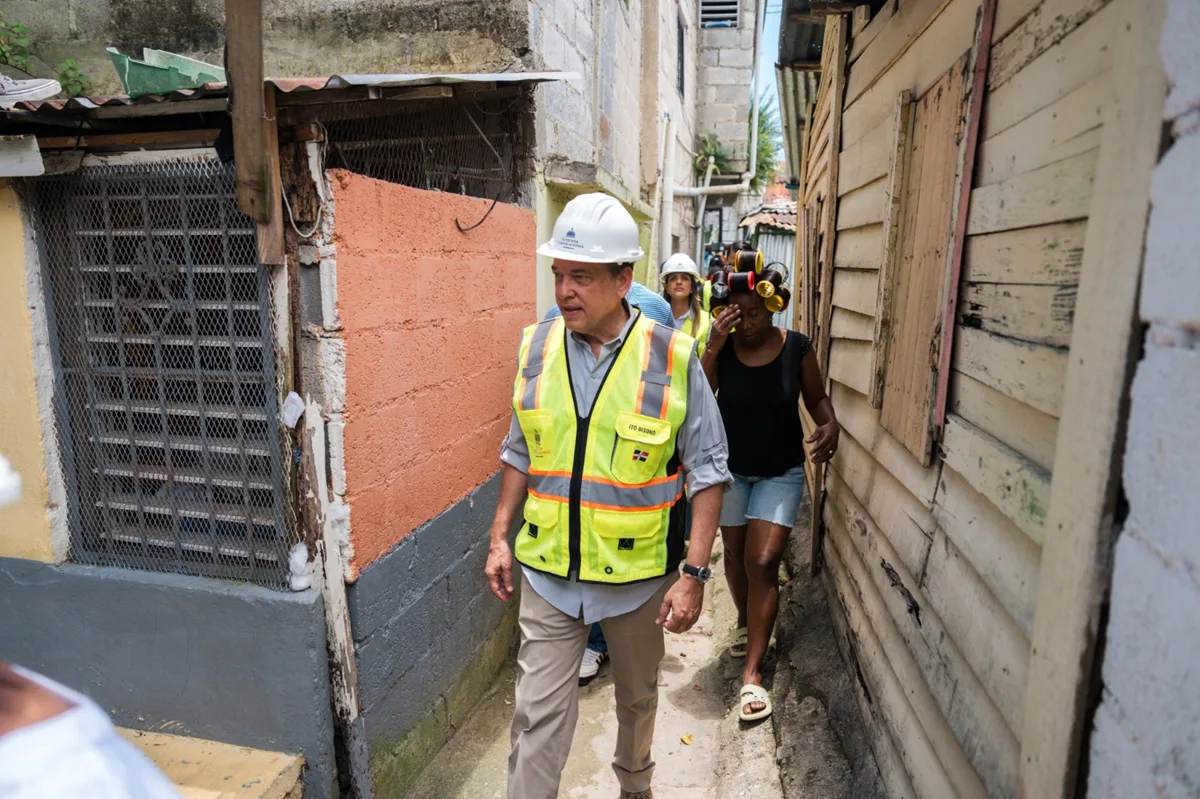 Mivhed inicia reparación de viviendas en la isabela