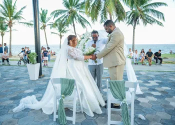 Espacios del malecón se afianzan como escenarios de bodas