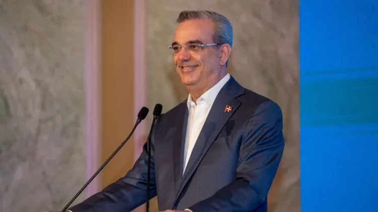 Presidente abinader viaja a costa rica para investidura de laura fernández