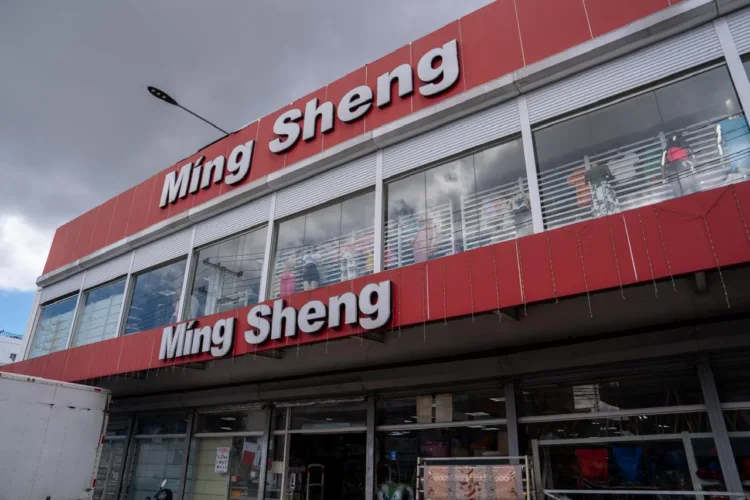 Mivhed autoriza reapertura de plaza ming sheng tras corregir fallas estructurales