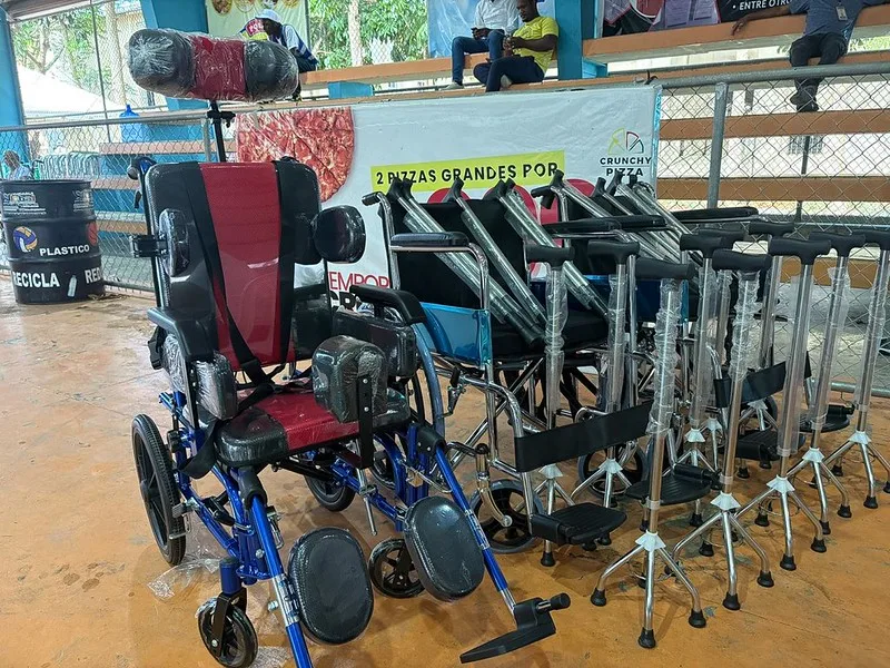 Jornada "primero tú" de propeep beneficia a cientos en santiago
