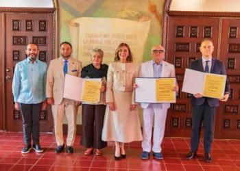 ADN declara Huéspedes Distinguidos a expositores del Congreso de Geopolítica Adn declara huéspedes distinguidos a expositores del congreso de geopolítica