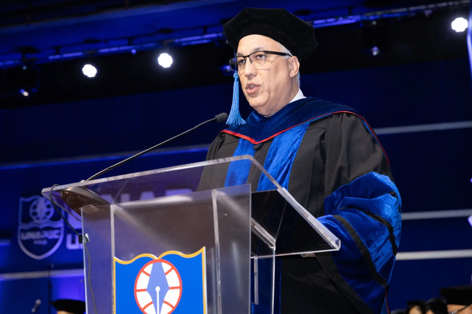 Unapec gradúa a 798 nuevos profesionales en su graduación extraordinaria 2026