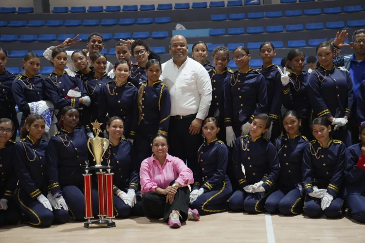 Regional 15 de educación celebra exitoso festival de marchas escolares