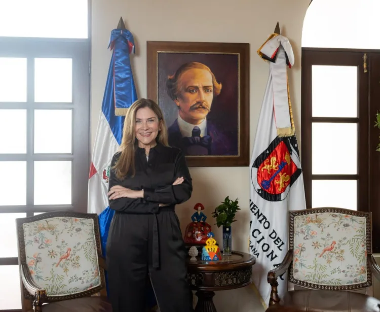 Carolina mejía encabeza ranking como la alcaldesa mejor valorada de latinoamérica