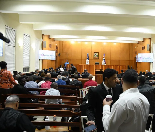 Intensa expectativa e incertidumbre ante retraso en fallo del Caso Calamar Intensa expectativa e incertidumbre ante retraso en fallo del caso calamar