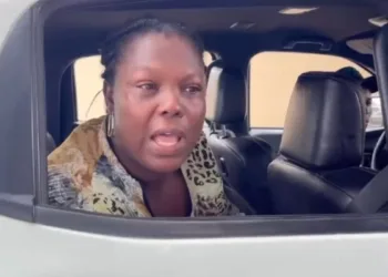 “le pagué 5 mil pesos y aun así me metieron siete años de prisión”, denuncia mujer en monte plata
