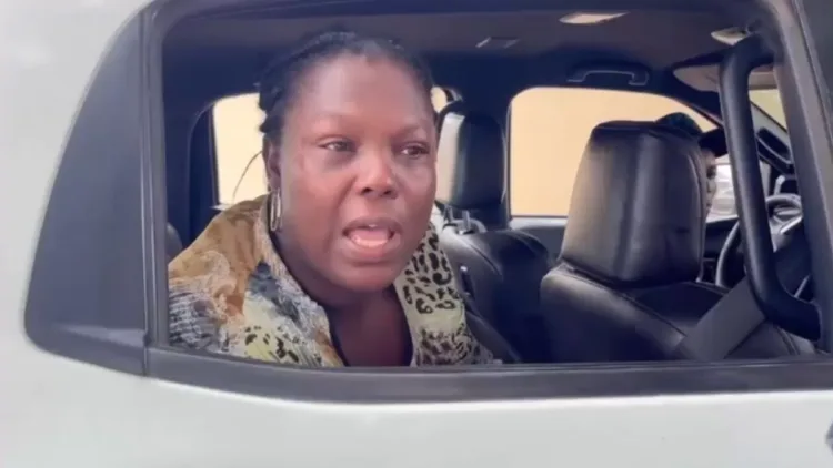 “le pagué 5 mil pesos y aun así me metieron siete años de prisión”, denuncia mujer en monte plata