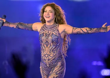 Tribunal español anula multa a shakira e insta a devolverle 60 millones de euros