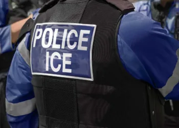 Suicidios de inmigrantes bajo custodia de ice alcanzan niveles récord durante gobierno de trump