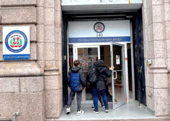 Gobierno domincano regulariza oficinas consulares en ee. Uu. Tras cierre de seis dependencias