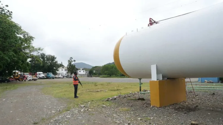 Industria y comercio clausura dos envasadoras de gas en san josé de ocoa por fallas