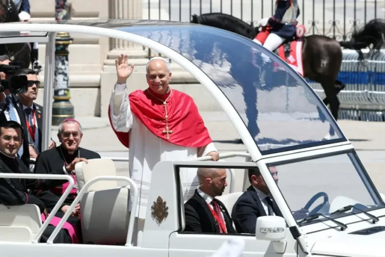 El papa león xiv congrega a más de un millón de personas en una histórica misa en madrid