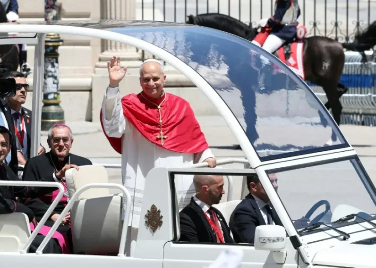 El papa león xiv congrega a más de un millón de personas en una histórica misa en madrid