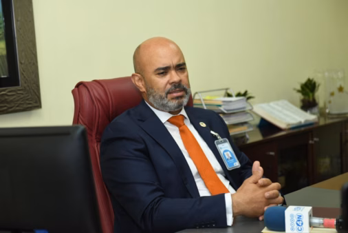 Marilenny Cuello, víctima colateral en tiroteo del Darío Contreras, permanece en estado grave Director del hospital doctor darío contreras, andy bernardo de león valenzuela.