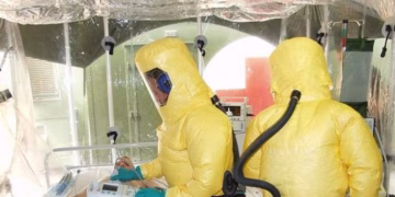 Francia detecta su primer caso de ébola; se trata de un médico que llegó de rd congo