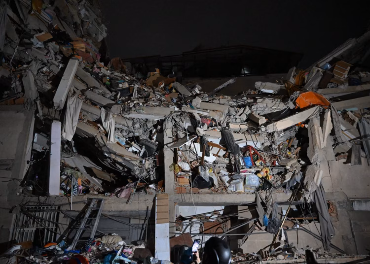 View of a collapsed building following an earthquake in caracas on june 24, 2026. Two earthquakes of magnitude 7. 2 and 7. 5 struck the same area of venezuela on the evening of june 24, causing buildings to collapse, according to the united states geological survey (usgs) and afp journalists. The quakes drove residents of the capital, caracas, into the streets. (photo by juan barreto / afp)