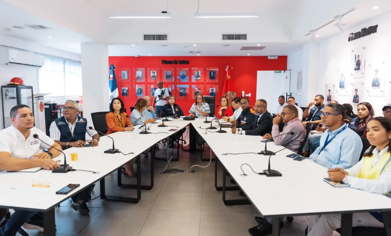 Alcaldía del DN dispone de más de 1200 brigadistas para trabajos preventivos ante temporada ciclónica Alcaldía del dn dispone de más de 1200 brigadistas para trabajos preventivos ante temporada ciclónica