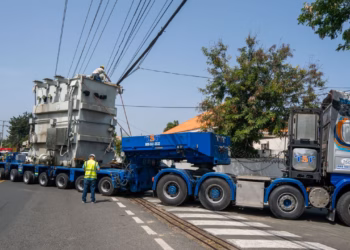 Eted trasladará autotransformador móvil desde itabo hacia subestación boca chica este sábado