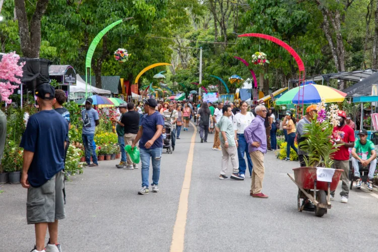 Festival de las flores en jarabacoa dinamiza la economía local y el ecoturismo