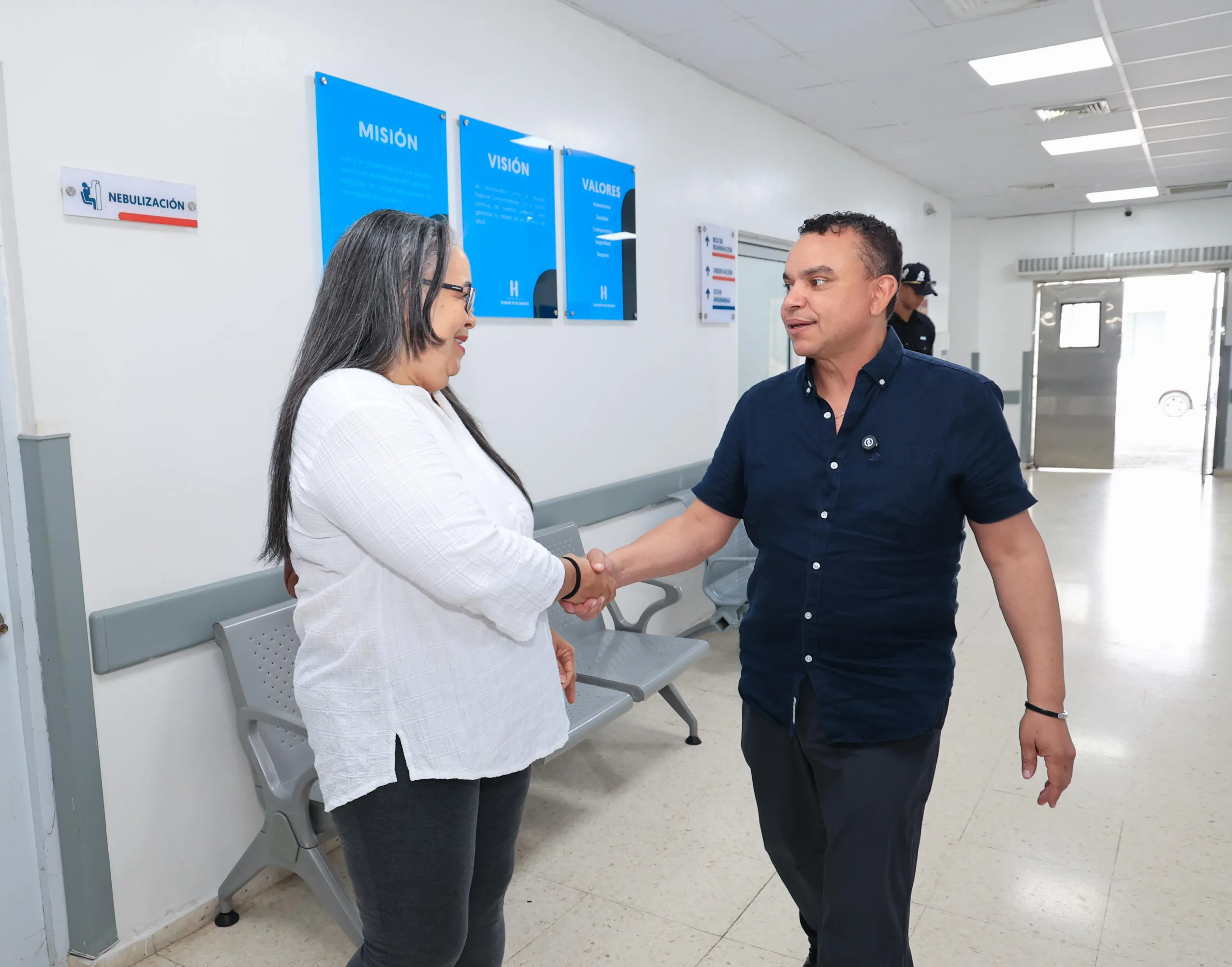 Sns interviene hospital taiwán de azua