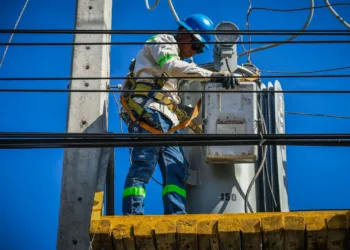 Edeeste incorporará 12 nuevos transformadores de potencia para modernizar la infraestructura eléctrica