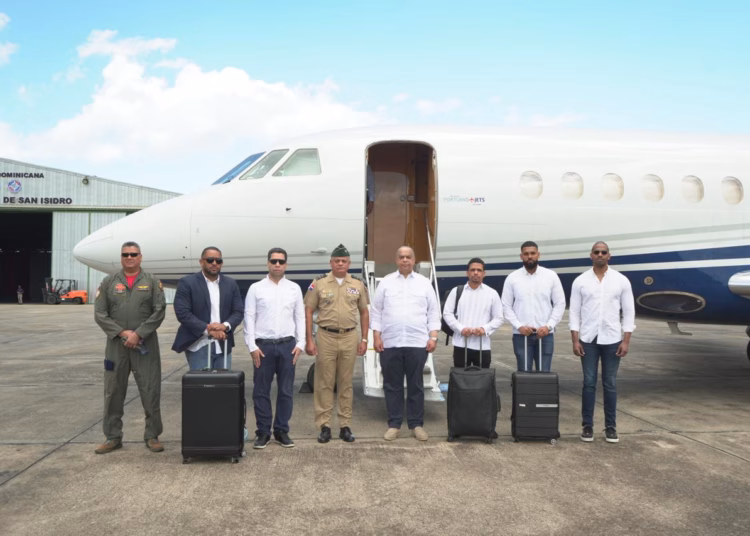 Gobierno envía misión especial a venezuela para asistir a dominicanos