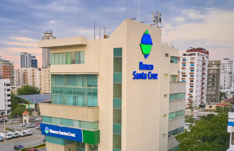 Banco Santa Cruz se integra a programa de VISA para impulsar el comercio con inteligencia artificial Banco santa cruz se integra a programa de visa para impulsar el comercio con inteligencia artificial