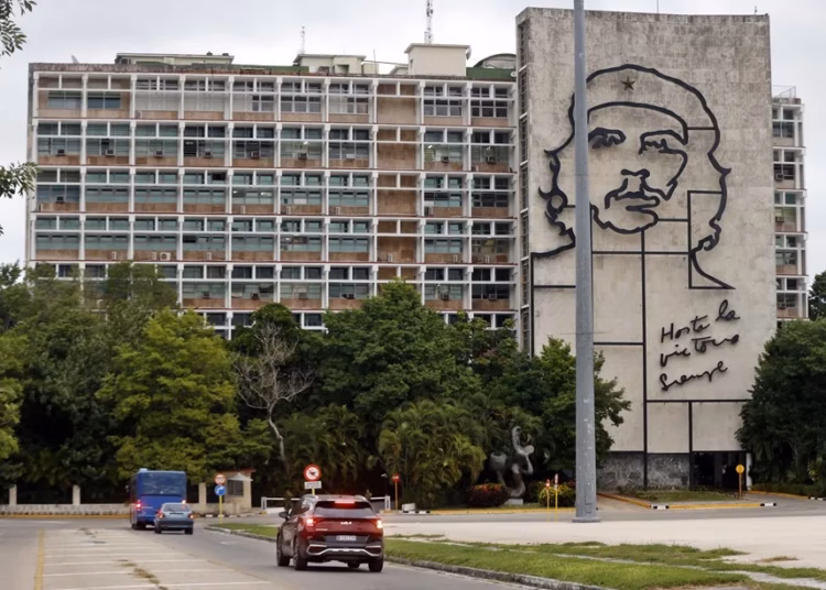 Cuba denuncia como «un crimen» las nuevas medidas de estados unidos contra su economía
