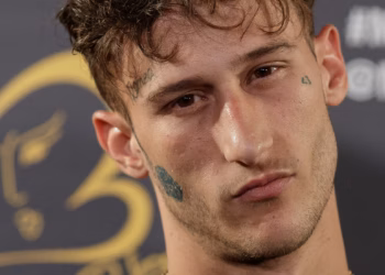 Lo que debes saber antes de hacerte un tatuaje en el rostro