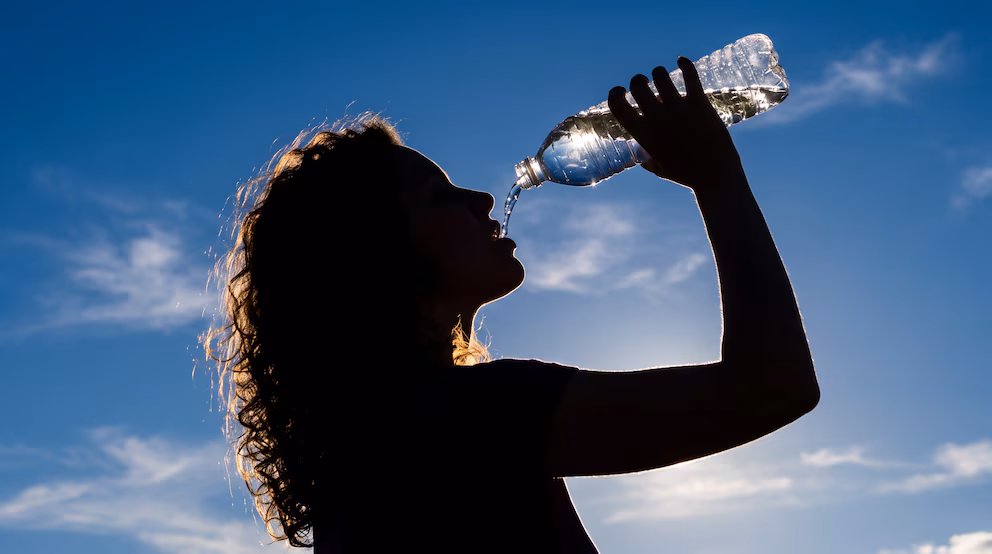 Salud Pública emite advertencia y recomendaciones ante ola de calor extremo Salud pública emite advertencia y recomendaciones ante ola de calor extremo