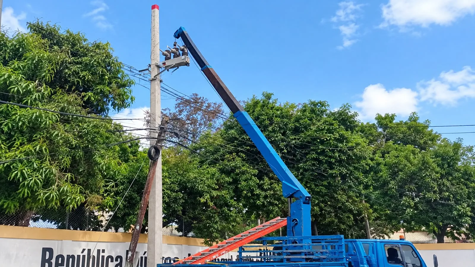 Edeeste avanza en modernización de su red eléctrica con la implementación de la primera fase del das